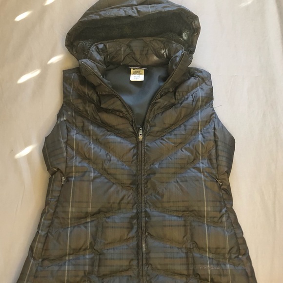 Patagonia Woman’s Goose Down Plaid Puffer Vest With Hood Size Small - Picture 2 of 7